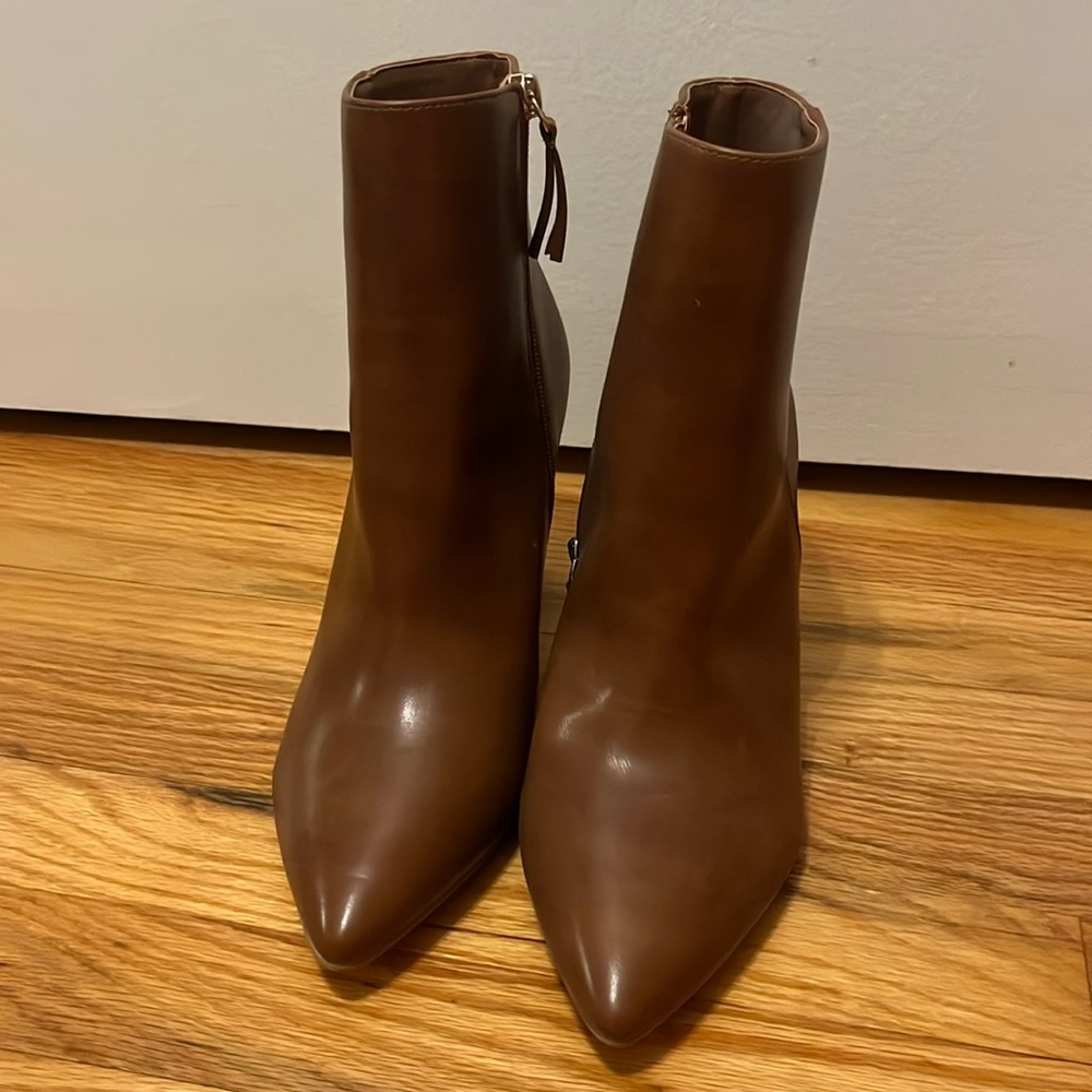 NEW - Madden Girl Booties - size 9